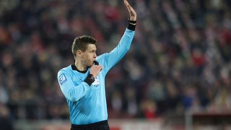 Daniel Siebert räumt Fehler ein