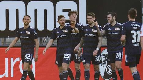 Union Berlin klettert durch den Sieg in Freiburg am SC vorbei
