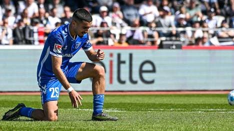 Kann der FCM (im Bild: Livan Burcu) im Magdeburg Regensburg Tipp noch einmal in den Aufstiegskampf eingreifen? 