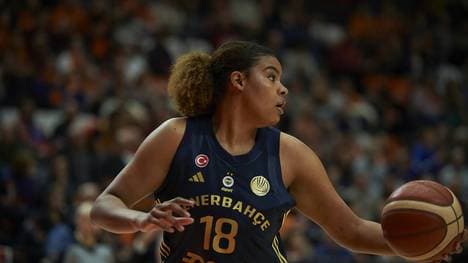 Nyara Sabally gewinnt gegen Leonie Fiebich