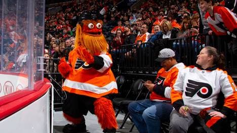 Dem Maskottchen der Philadelphia Flyers droht Ärger