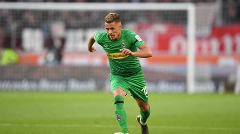 VfB Stuttgart v Borussia Moenchengladbach - Bundesliga