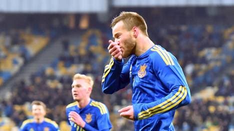 FBL-EURO-2016-FRIENDLY-UKR-WALES