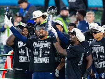 Super-Bowl-Sieger für Rekordsumme verkauft!