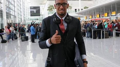 Zeigt sich auch am Flughafen gerne schick: Jerome Boateng.