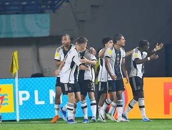 Wird Schalke-Star rechtzeitig fit?