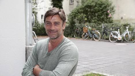 Oliver Kreuzer - Interview & Photocall