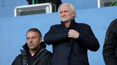 DFB-Trainer Hansi Flick und Sportdirektor Rudi Völler