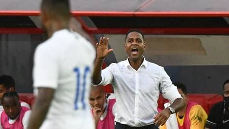 Patrick Kluivert hätte Curacao beim Gold Cup als Trainer betreut