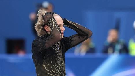 Ilia Malinin scheiterte bei den Olympischen Winterspielen in der Kür und verpasste überraschend Gold