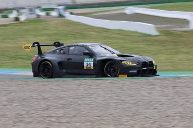 BMW dominiert Auftakt des ADAC GT Masters