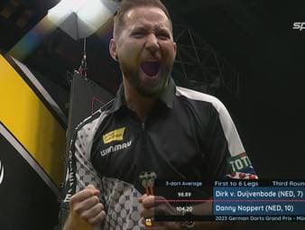 Danny Noppert schlägt im niederländischen Duell Dirk van Duijvenbode mit 6:2 und zieht ins Viertelfinale ein.