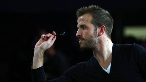 Rafael van der Vaart nimmt an zwei Darts-Turnieren der BDO teil