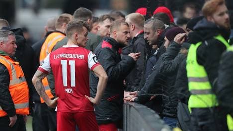 1. FC Kaiserslautern v SV Wehen Wiesbaden - 3. Liga