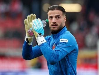 Transferticker: Arsenal wohl heiß auf BVB-Keeper