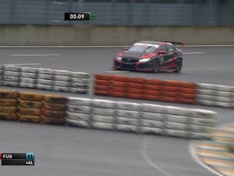 Meisterschaftsanwärter Dominik Fugel erlaubt sich einen riesigen Patzer. Antti Buri siegt im ersten Rennen der TCR Germany auf dem Lausitzring.