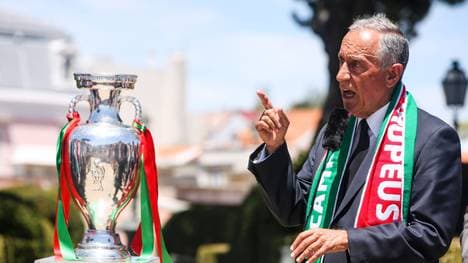 FBL-EURO-2016-POR-ARRIVAL