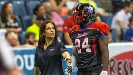 Jen Welter wurde 2010 und 2013 mit den USA Weltmeisterin im Frauen-Football