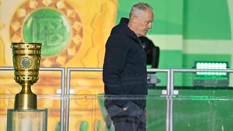 Trainer Coach Christian Streich vom SC Freiburg verpasste die Chance, im Finale den DFB-Pokal gegen RB Leipzig zu gewinnen