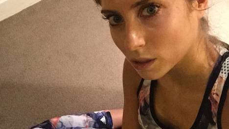 Sportlich, sportlich: Cathy Fischer schafft es sogar früh morgens, sich fit zu halten.