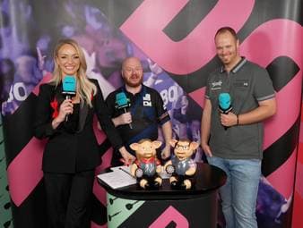 Nach seinem Achtelfinalsieg gegen Josh Rock spricht Justin Hood im Interview darüber, warum er bei der Darts-WM noch einmal besser spielt als sonst.