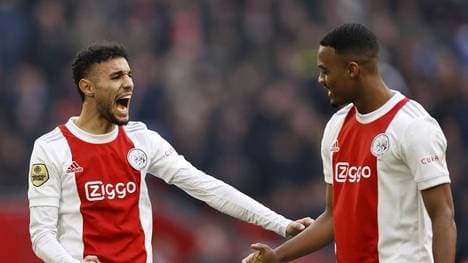 Noussair Mazraoui (li.) wechselt zum FC Bayern