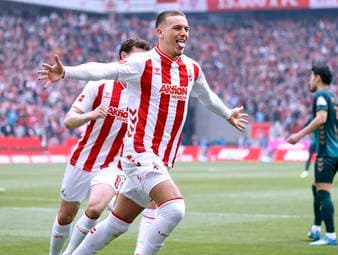 Der 1. FC Köln hat überraschend die Vertragsverlängerung von Said El Mala bekanntgegeben. Der 19-Jährige hat seinen Vertrag bis 2031 verlängert und bekommt zusätzlich die Rückennummer 10.