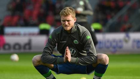 Andre Schürrle sitzt zunächst auf der Bank