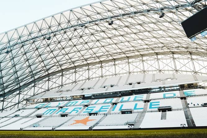 Olympique Marseille verlängert mit BDS