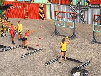 Bei einem Minispiel erleben die Fighters ein absolutes Wurfdebakel, das die Niederlage besiegelt.