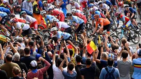 Mehr als eine Million Fans feuerten Van Aert an