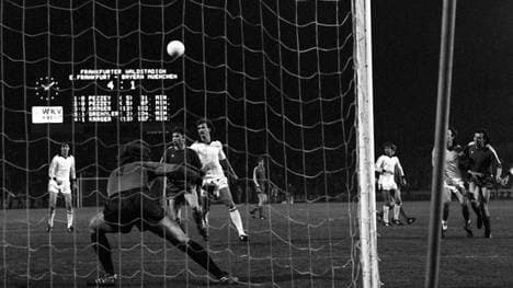 Der FC Bayern hatte im deutschen UEFA-Cup-Halbfinale 1980 gegen Eintracht Frankfurt das Nachsehen