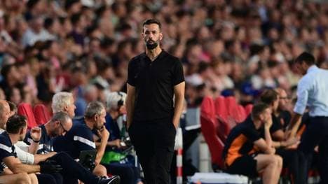 Aus in der CL-Quali: PSV mit Trainer Ruud van Nistelrooy