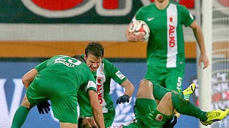 Der FC Augsburg dreht gegen den Hamburger SV das Spiel. ZUM DURCHKLICKEN: Die Bilder des 13. Spieltags