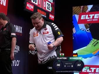 Martin Schindler steht im Viertelfinale des European Darts Grand Prix. Die deutsche Nummer eins besiegt Darts-Star Jonny Clayton mit 6:1.