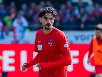 Spieler-Freundin braucht Lebensretter