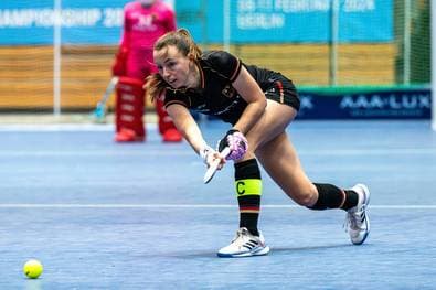 Hockey-Frauen fertigen Irland ab