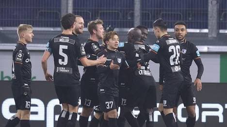 Magdeburg wird in Blau und Gelb auflaufen