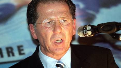 Walter Kelsch war von März 2007 bis Juni 2008 Präsidiumsmitglied bei den Stuttgarter Kickers