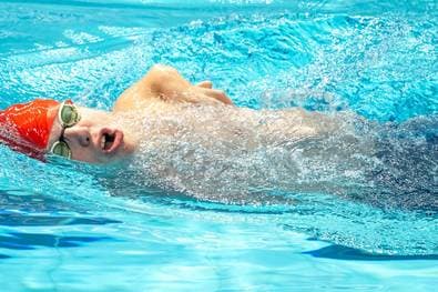 Topf Fünfter auf seiner Nebenstrecke
