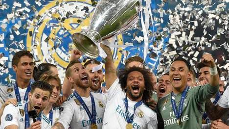 TOPSHOT-FBL-EUR-C1-LIVERPOOL-REAL MADRID