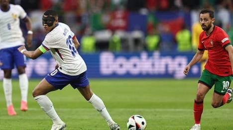 Kylian Mbappé brach sich bei der EM die Nase