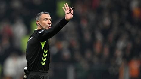 Der Slowene Slavko Vincic leitet das deutsche Halbfinale