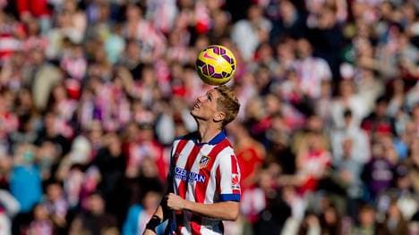 Club Atletico de Madrid Present New Signing Fernando Torres-Fernando Torres wird bei seiner Rückkehr im Stadion von Atletico begeistert empfangen