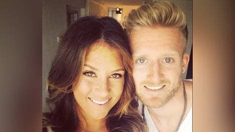 Für ein gemeinsames Foto nehmen sich Andre Schürrle und seine Montana gerne Zeit.