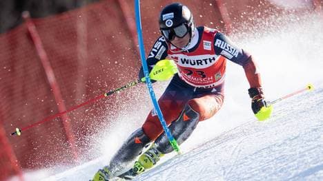 Alexander Choroschilow bei seinem letzten Weltcup-Rennen in Garmisch-Partenkirchen am 27. Februar 2022