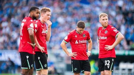 Hannover 96 verliert 0:2 gegen Arminia Bielefeld und scheidet aus dem DFB-Pokal aus