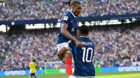 Frankreichs Kylian Mbappe und Michael Olise