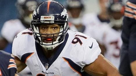 Defensive End Kasim Edebali spielt für Hamburg