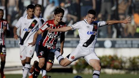Vasco da Gama v Sao Paulo - Brasileirao Series A 2017